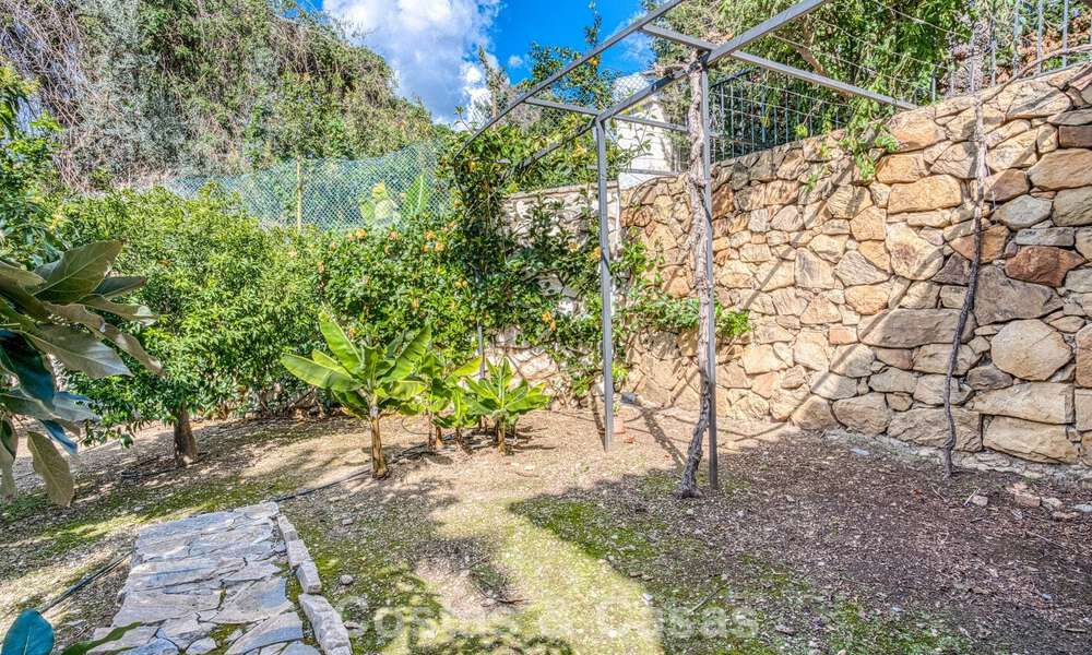 Spacieuse villa familiale de 4 chambres avec vue sur la mer à vendre dans un quartier résidentiel recherché à Marbella Est 777293