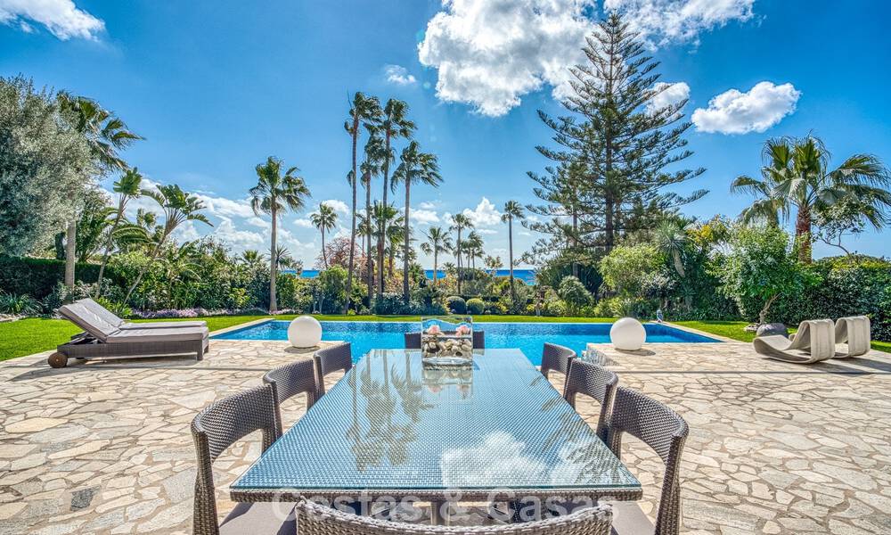 Spacieuse villa familiale de 4 chambres avec vue sur la mer à vendre dans un quartier résidentiel recherché à Marbella Est 777299