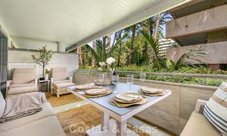 Appartement de luxe rénové à vendre à Gran Marbella en front de mer sur le Golden Mile / Marbella Center 777186 