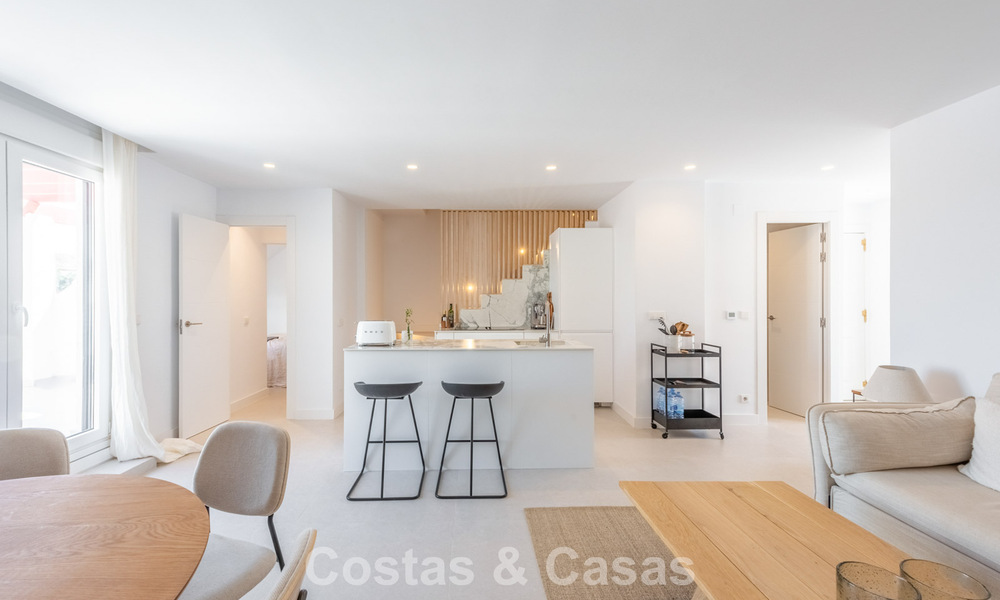 Penthouse en duplex à vendre à distance de marche de toutes les commodités et de Puerto Banus à Nueva Andalucia, Marbella 777373