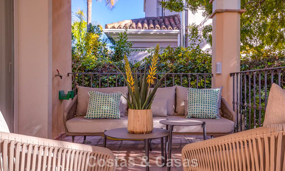 Villa méditerranéenne à vendre à quelques pas de la plage et des commodités à Guadalmina Baja - San Pedro, Marbella 777486