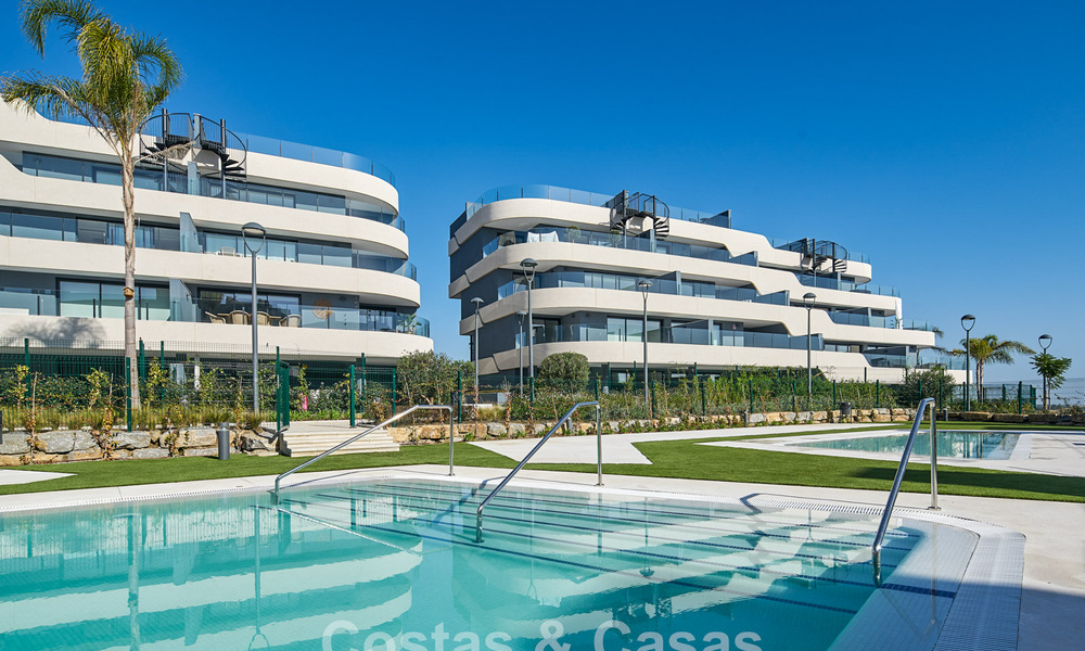 Penthouse neuf et prêt à emménager avec vue sur la mer à vendre sur le New Golden Mile entre Marbella et Estepona 777604