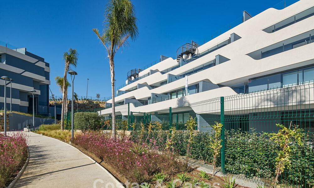 Penthouse neuf et prêt à emménager avec vue sur la mer à vendre sur le New Golden Mile entre Marbella et Estepona 777607