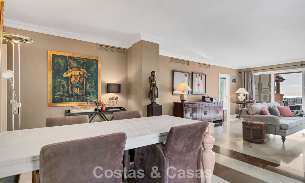 Appartement spacieux avec vue panoramique à vendre à Marbella - Benahavis 777638