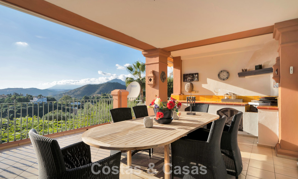 Appartement spacieux avec vue panoramique à vendre à Marbella - Benahavis 777654