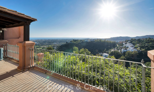 Appartement spacieux avec vue panoramique à vendre à Marbella - Benahavis 777664
