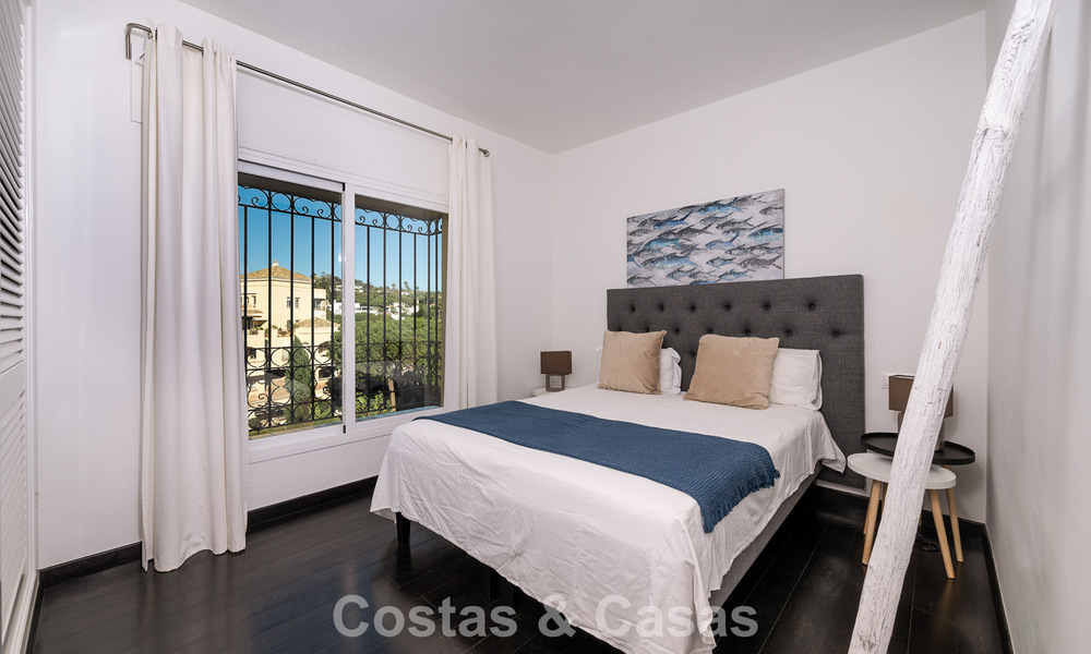 Magnifique penthouse en duplex à vendre, à distance de marche des commodités et de la plage à Elviria, Marbella 777777