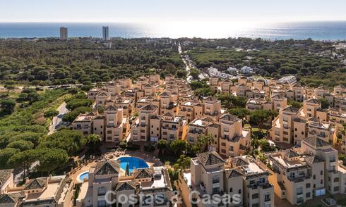 Magnifique penthouse en duplex à vendre, à distance de marche des commodités et de la plage à Elviria, Marbella 777780