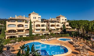 Magnifique penthouse en duplex à vendre, à distance de marche des commodités et de la plage à Elviria, Marbella 777782 