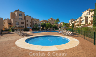 Magnifique penthouse en duplex à vendre, à distance de marche des commodités et de la plage à Elviria, Marbella 777787 