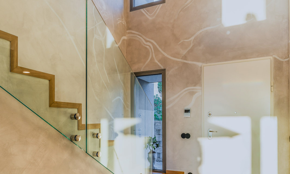 Villa en rangée de conception moderniste avec vue sur la mer à vendre dans un complexe de premier plan à Mijas Costa, Costa del Sol 777827