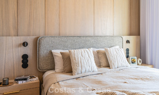 Villa en rangée de conception moderniste avec vue sur la mer à vendre dans un complexe de premier plan à Mijas Costa, Costa del Sol 777844 