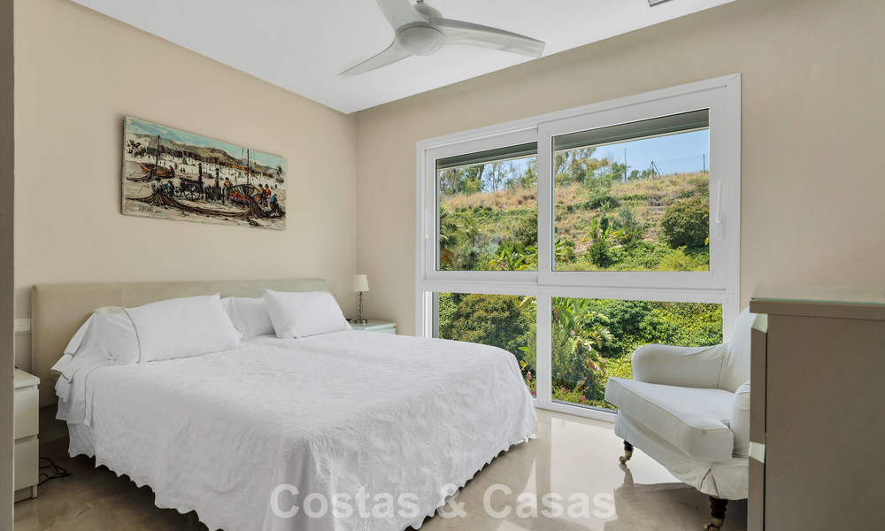 Luxueux penthouse en duplex avec piscine privée à vendre dans la Vallée du Golf de Nueva Andalucia, Marbella 777882