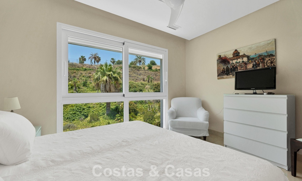 Luxueux penthouse en duplex avec piscine privée à vendre dans la Vallée du Golf de Nueva Andalucia, Marbella 777883