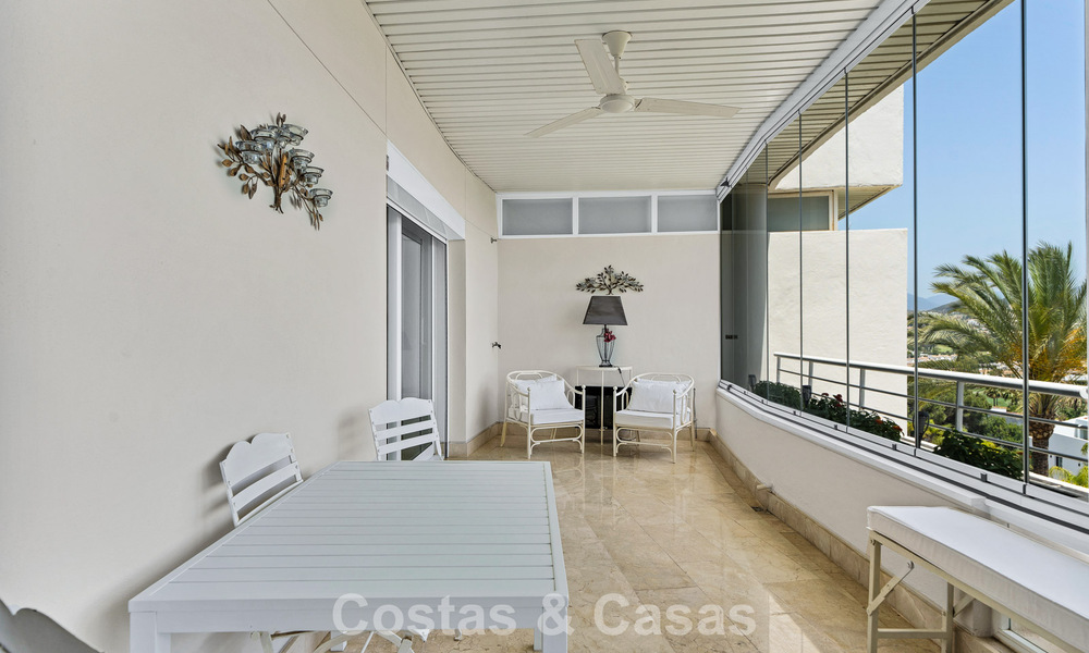 Luxueux penthouse en duplex avec piscine privée à vendre dans la Vallée du Golf de Nueva Andalucia, Marbella 777904