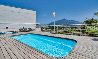 Luxueux penthouse en duplex avec piscine privée à vendre dans la Vallée du Golf de Nueva Andalucia, Marbella 777921 