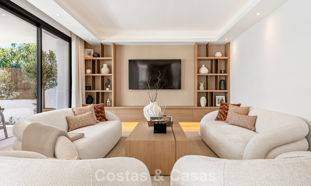 Prestigieuse villa de luxe rénovée de style traditionnel à vendre dans un quartier résidentiel calme de Nueva Andalucia, Marbella 778143