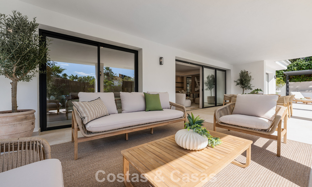 Prestigieuse villa de luxe rénovée de style traditionnel à vendre dans un quartier résidentiel calme de Nueva Andalucia, Marbella 778158