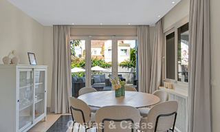 Charmante villa jumelée à vendre à quelques mètres de la plage près de Puerto Banus, Marbella 778011 