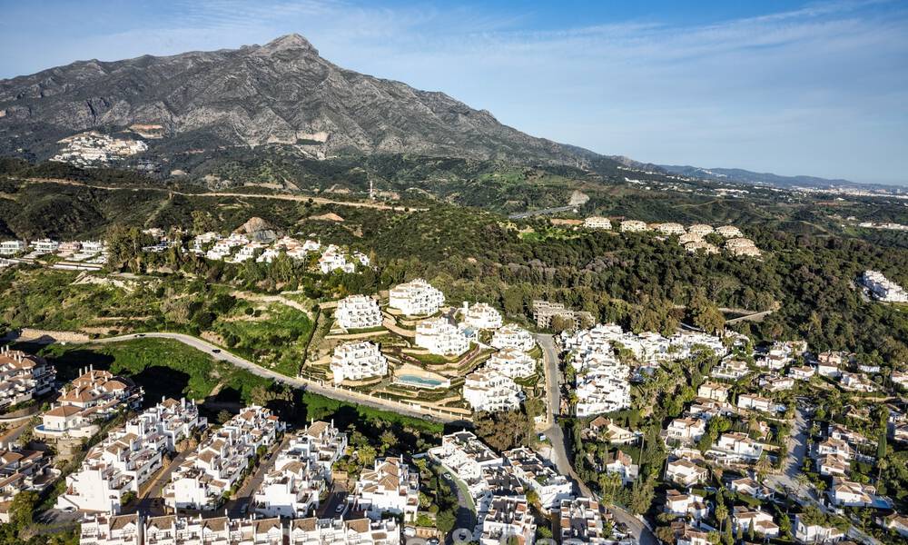 Penthouse moderne rénové à vendre dans la vallée du golf de Nueva Andalucia, Marbella 778048