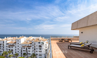 Penthouse avec vue phénoménale sur la mer à vendre à deux pas de toutes les commodités et de la plage à Puerto Banus, Marbella 778106 