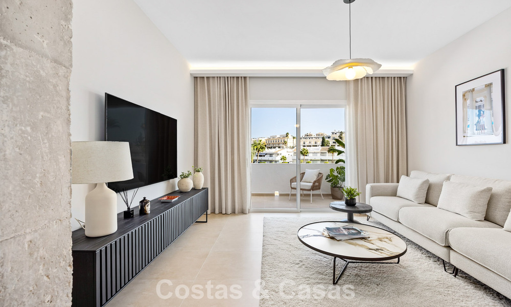 Penthouse rénové à vendre dans une urbanisation de golf populaire Aloha au cœur de Nueva Andalucia, Marbella 778074