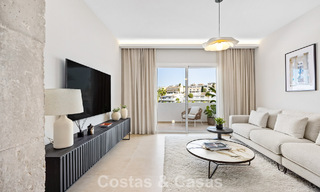 Penthouse rénové à vendre dans une urbanisation de golf populaire Aloha au cœur de Nueva Andalucia, Marbella 778074 