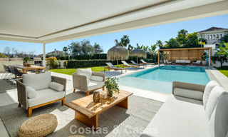 Villa de luxe moderniste avec vue sur la mer à vendre dans un quartier résidentiel privilégié à Nueva Andalucia, Marbella 778295 