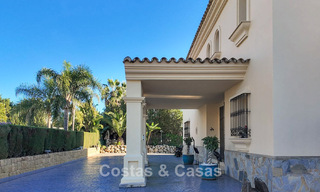 Villa méditerranéenne avec vue sur les fairways à vendre dans un cadre de golf de la vallée de Nueva Andalucia, Marbella 778171 