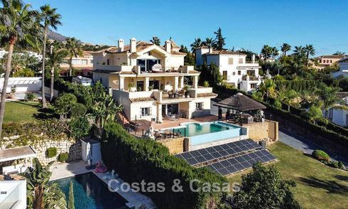Villa méditerranéenne avec vue sur les fairways à vendre dans un cadre de golf de la vallée de Nueva Andalucia, Marbella 778172