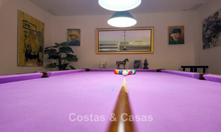 Villa méditerranéenne avec vue sur les fairways à vendre dans un cadre de golf de la vallée de Nueva Andalucia, Marbella 778179 