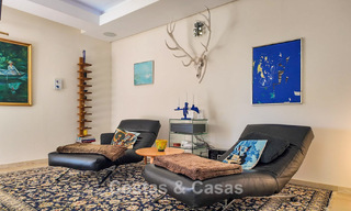 Villa méditerranéenne avec vue sur les fairways à vendre dans un cadre de golf de la vallée de Nueva Andalucia, Marbella 778198 