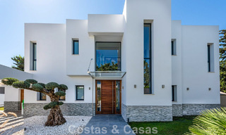 Villa individuelle moderne de 4 chambres à vendre sur le New Golden Mile entre Marbella et Estepona 778223 