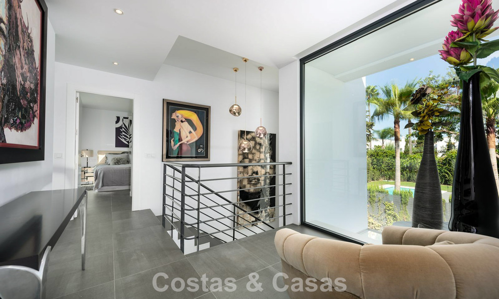 Villa individuelle moderne de 4 chambres à vendre sur le New Golden Mile entre Marbella et Estepona 778242