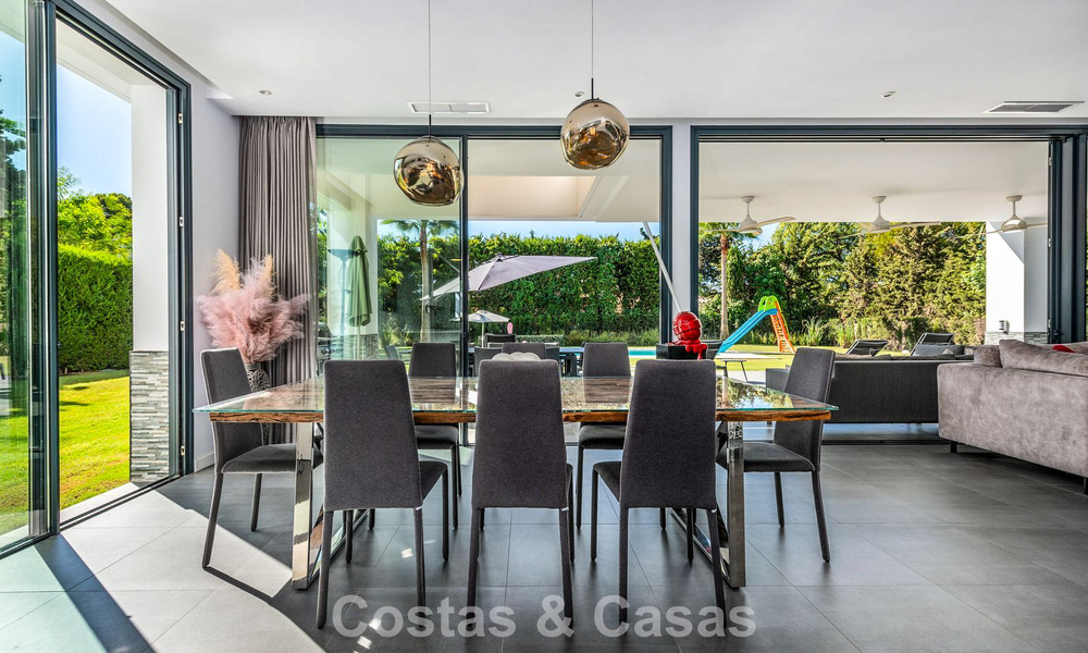 Villa individuelle moderne de 4 chambres à vendre sur le New Golden Mile entre Marbella et Estepona 778247