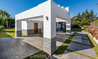 Villa individuelle moderne de 4 chambres à vendre sur le New Golden Mile entre Marbella et Estepona 778249 