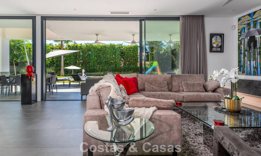 Villa individuelle moderne de 4 chambres à vendre sur le New Golden Mile entre Marbella et Estepona 778250