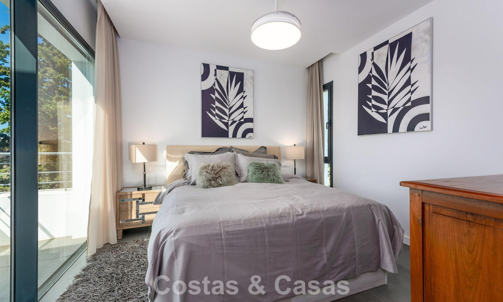 Villa individuelle moderne de 4 chambres à vendre sur le New Golden Mile entre Marbella et Estepona 778261