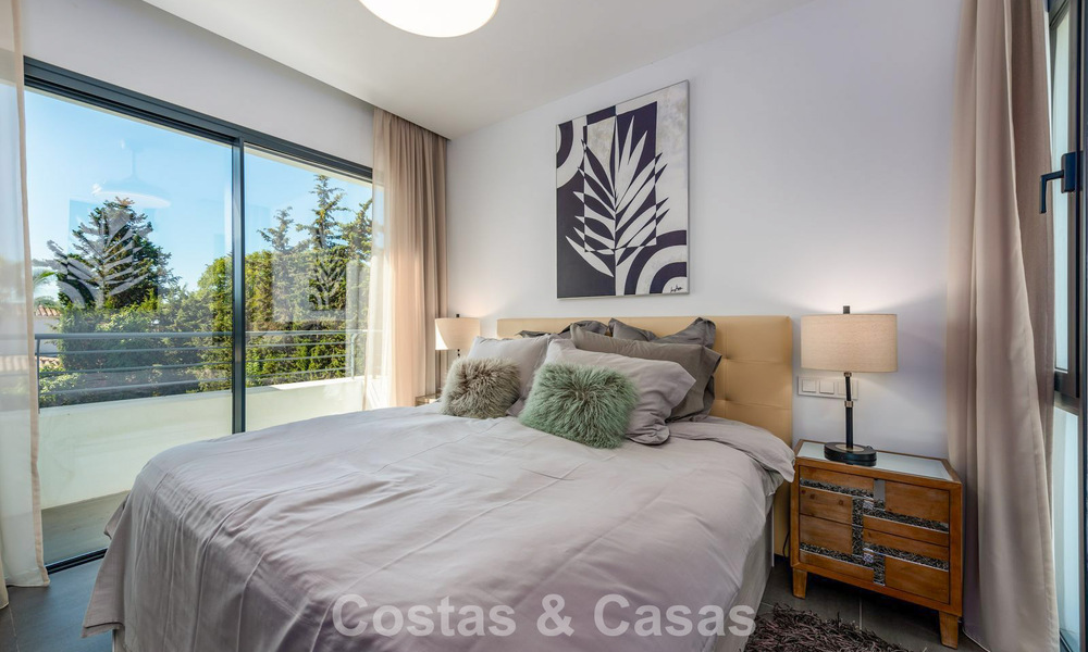 Villa individuelle moderne de 4 chambres à vendre sur le New Golden Mile entre Marbella et Estepona 778274
