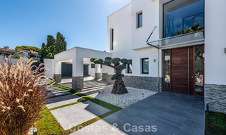 Villa individuelle moderne de 4 chambres à vendre sur le New Golden Mile entre Marbella et Estepona 778282 