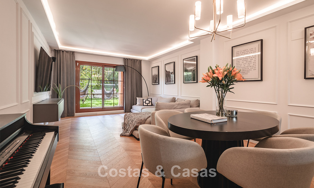 Appartement de 3 chambres avec jardin entièrement rénové à vendre dans un complexe de luxe à Marbella - Benahavis 778513