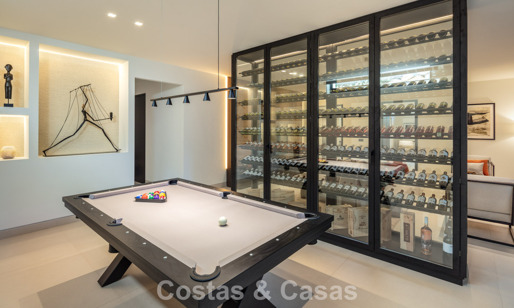Villa de luxe au design élégant à vendre entourée de terrains de golf dans la vallée de Nueva Andalucia, Marbella 778792