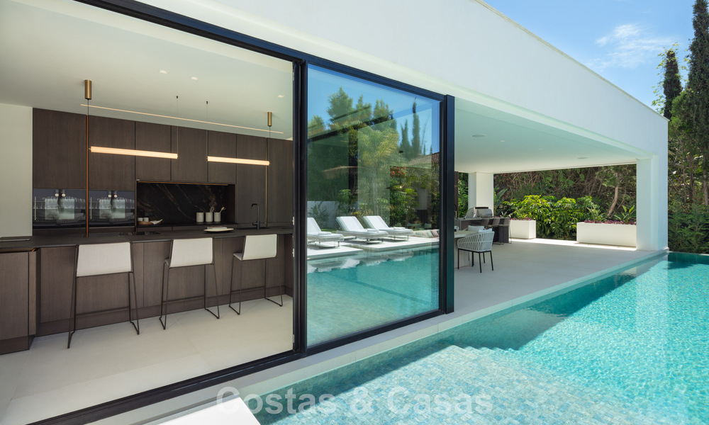 Villa de luxe au design élégant à vendre entourée de terrains de golf dans la vallée de Nueva Andalucia, Marbella 778800