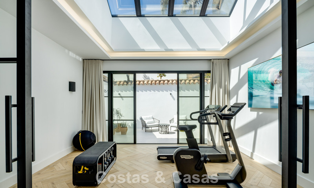 Superbe villa de luxe à vendre à l'architecture méditerranéenne contemporaine dans un complexe de golf, Marbella - Benahavis 778428