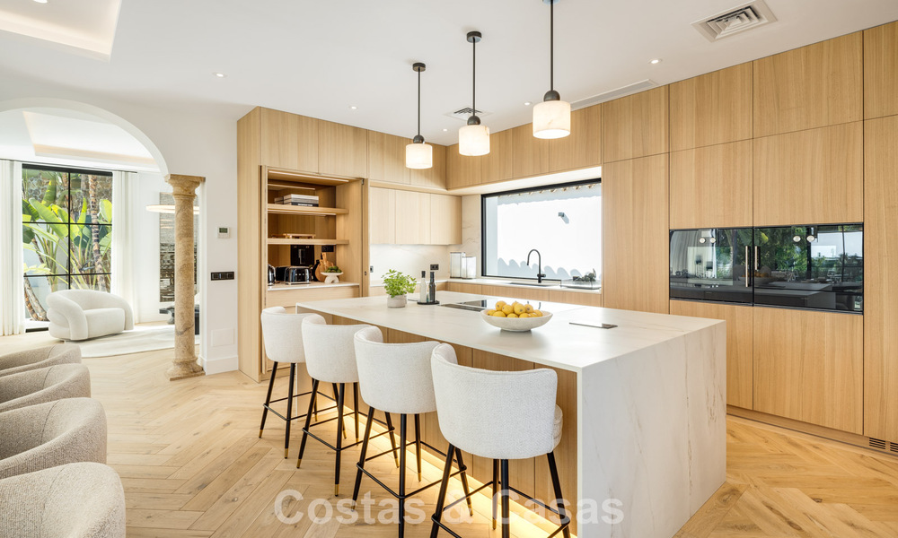 Superbe villa de luxe à vendre à l'architecture méditerranéenne contemporaine dans un complexe de golf, Marbella - Benahavis 778439