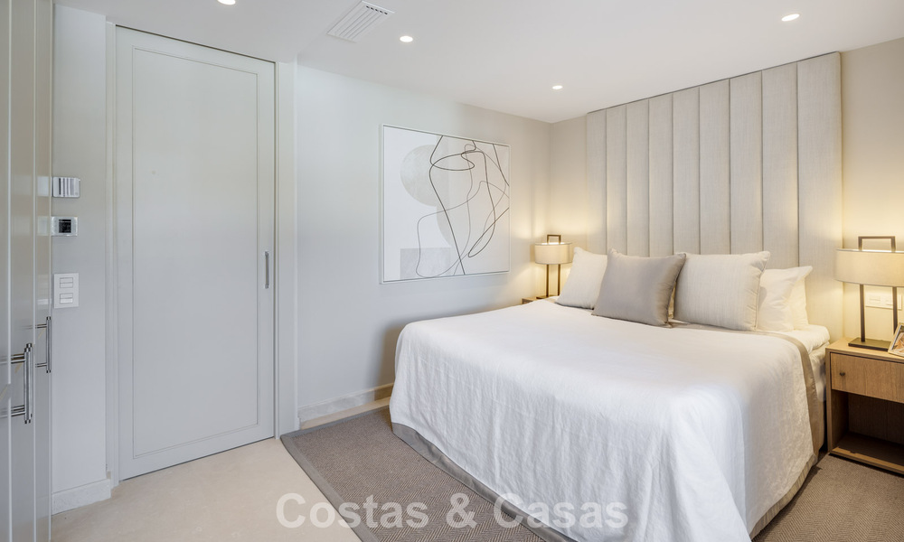 Magnifique penthouse en duplex rénové à vendre dans un complexe exclusif sur le prestigieux Golden Mile de Marbella 778626