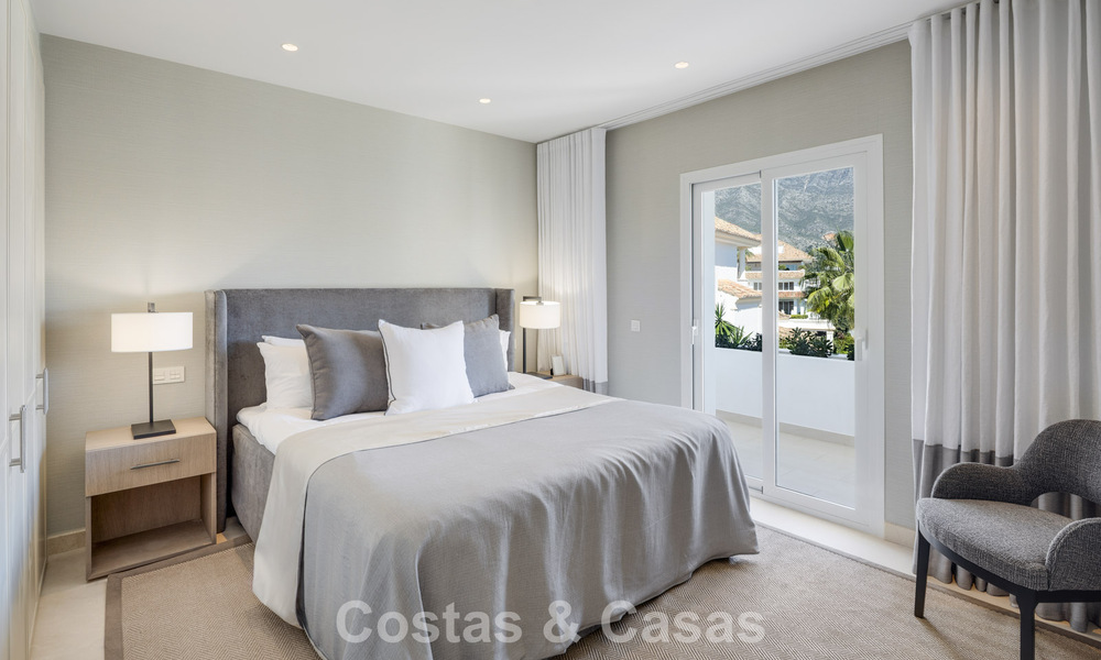 Magnifique penthouse en duplex rénové à vendre dans un complexe exclusif sur le prestigieux Golden Mile de Marbella 778628