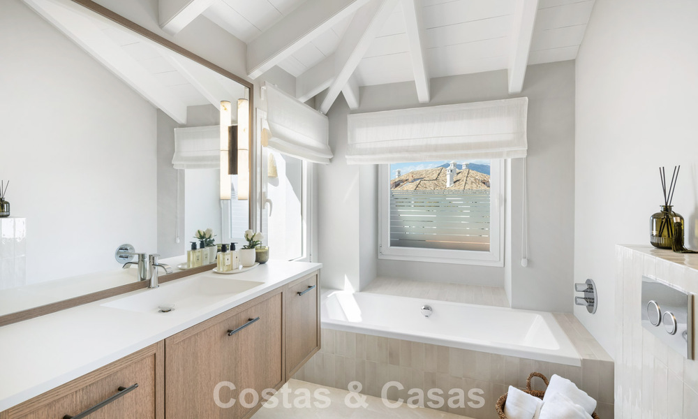 Magnifique penthouse en duplex rénové à vendre dans un complexe exclusif sur le prestigieux Golden Mile de Marbella 778631