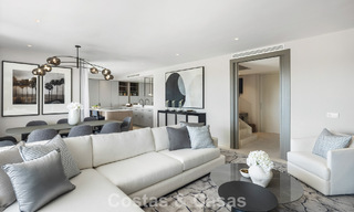 Magnifique penthouse en duplex rénové à vendre dans un complexe exclusif sur le prestigieux Golden Mile de Marbella 778637 