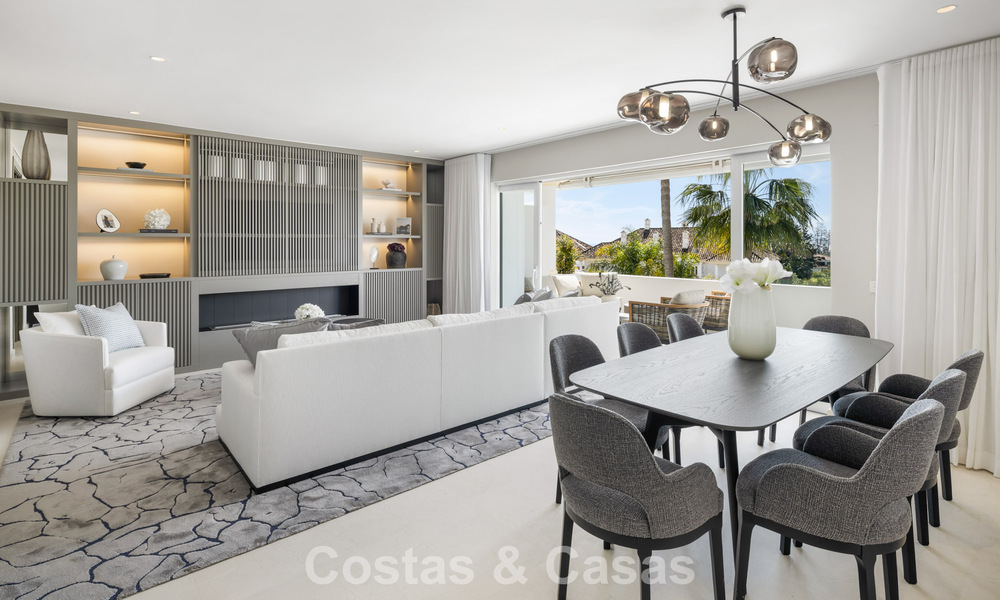 Magnifique penthouse en duplex rénové à vendre dans un complexe exclusif sur le prestigieux Golden Mile de Marbella 778638